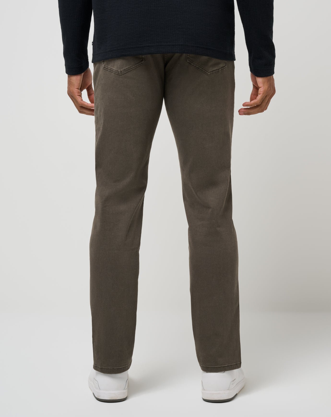 Legacy Featherweight Jeans image 20