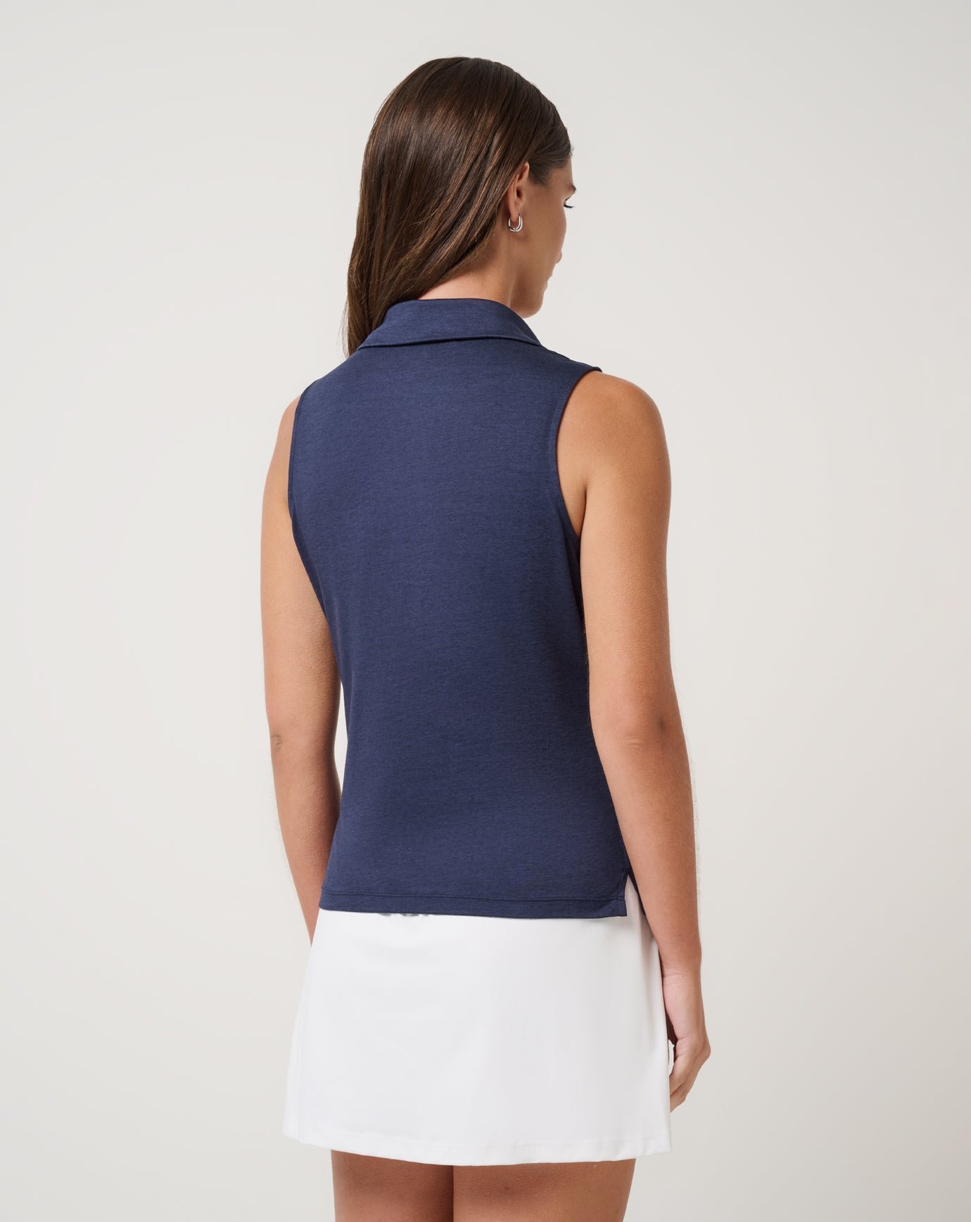 Skyloft Light Sleeveless Polo 2.0 image 15