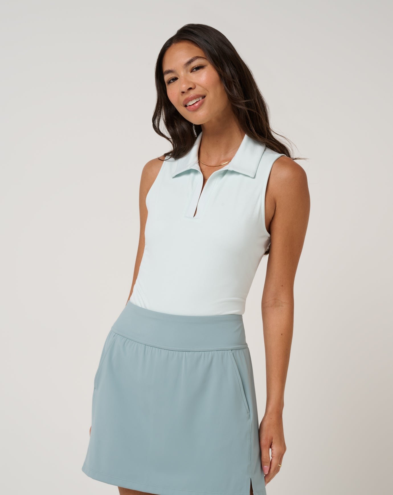 Skyloft Light Sleeveless Polo 2.0 image 37