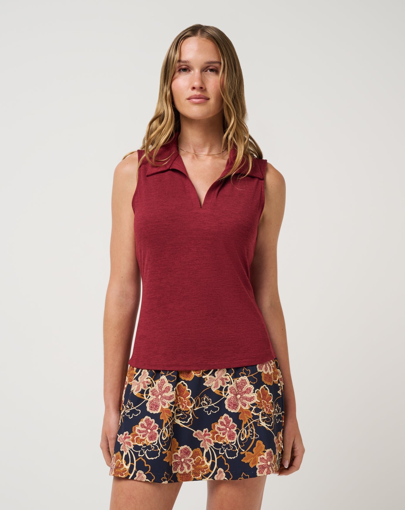 Skyloft Light Sleeveless Polo 2.0 image 49