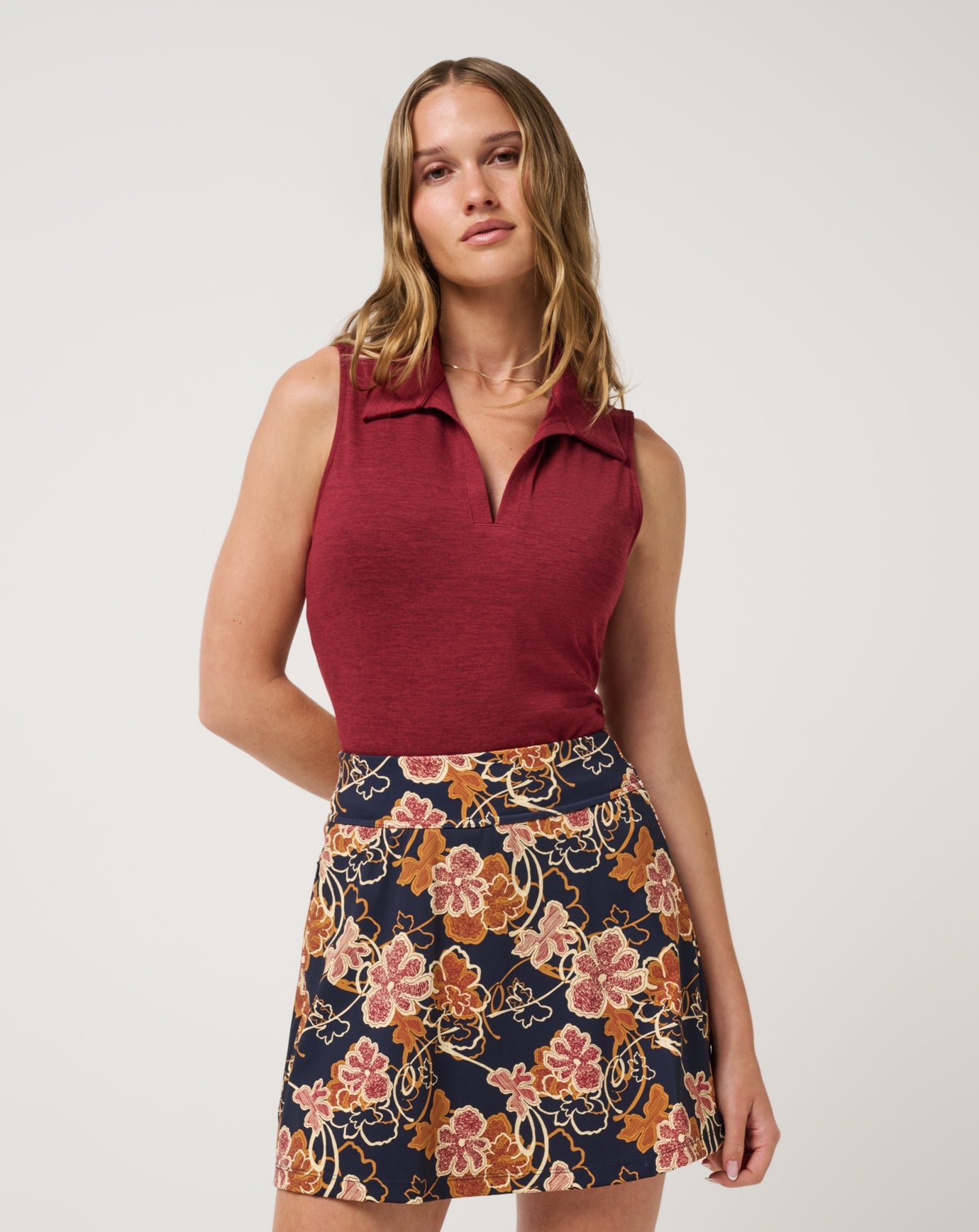 Skyloft Light Sleeveless Polo 2.0 image 52