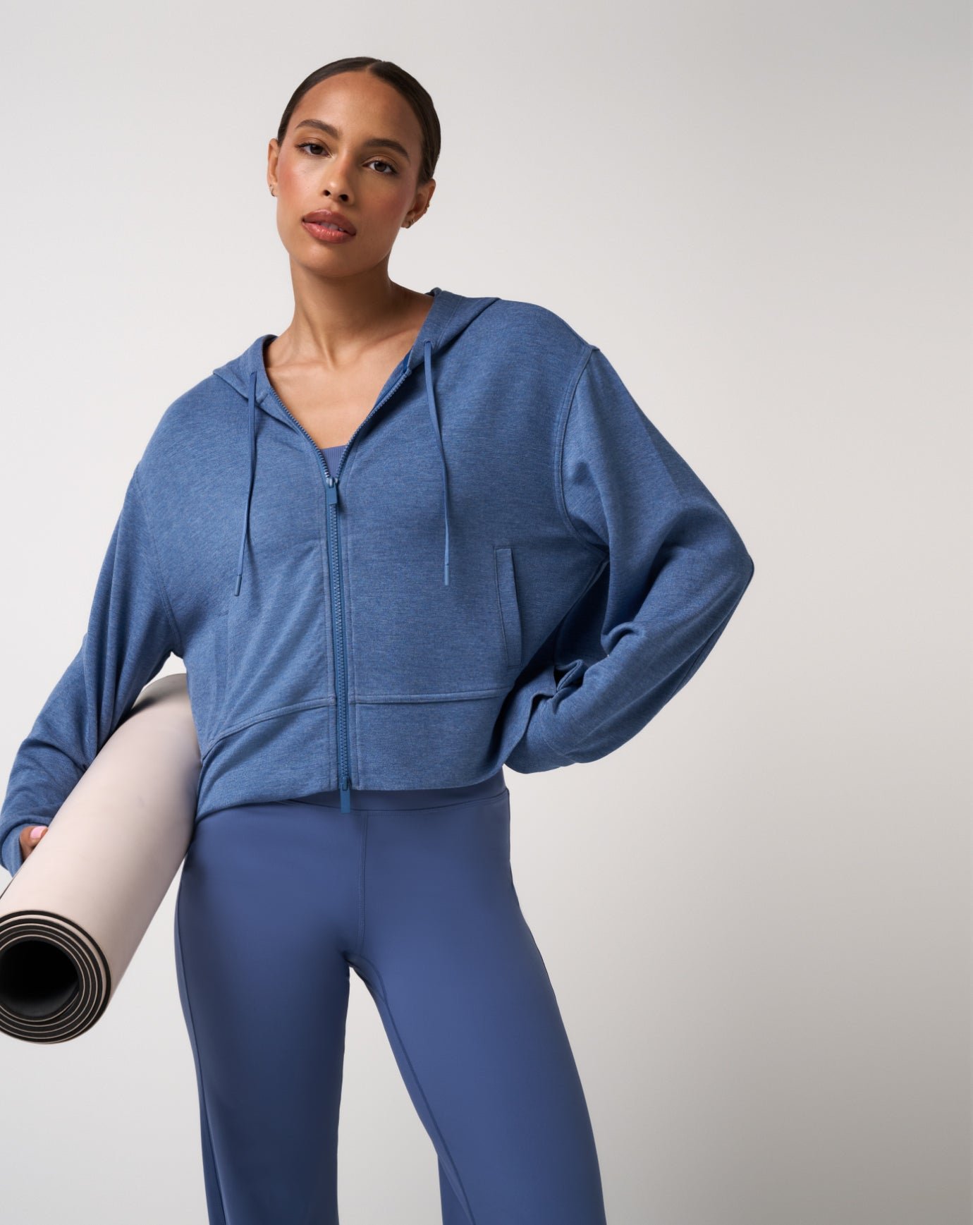 Skyloft Soft Zip Hood image 4