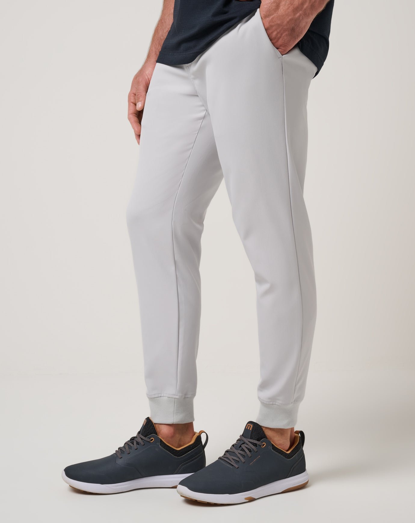 Open To Close 2.0 Jogger image 11