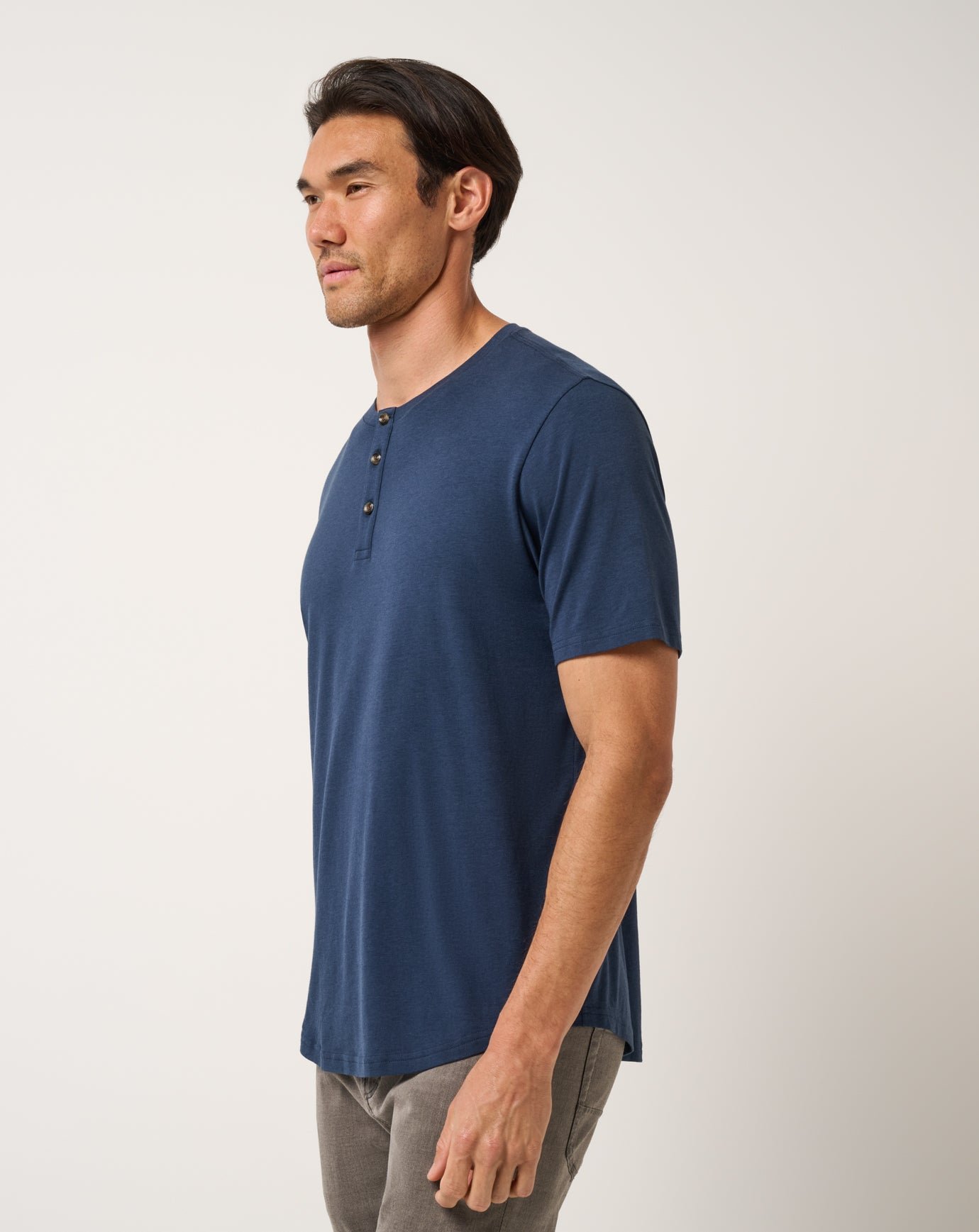 Cloud Henley Tee image 17