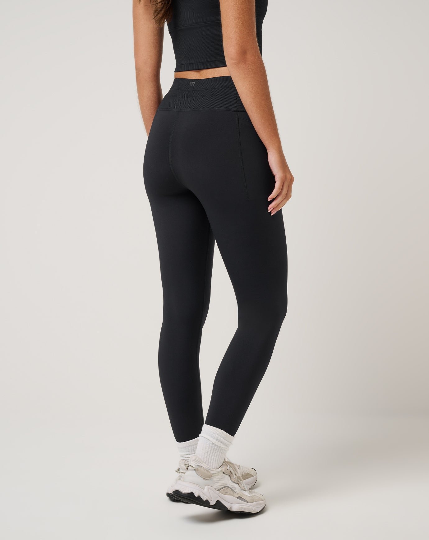 Moveknit Tie Bonded Legging image 2