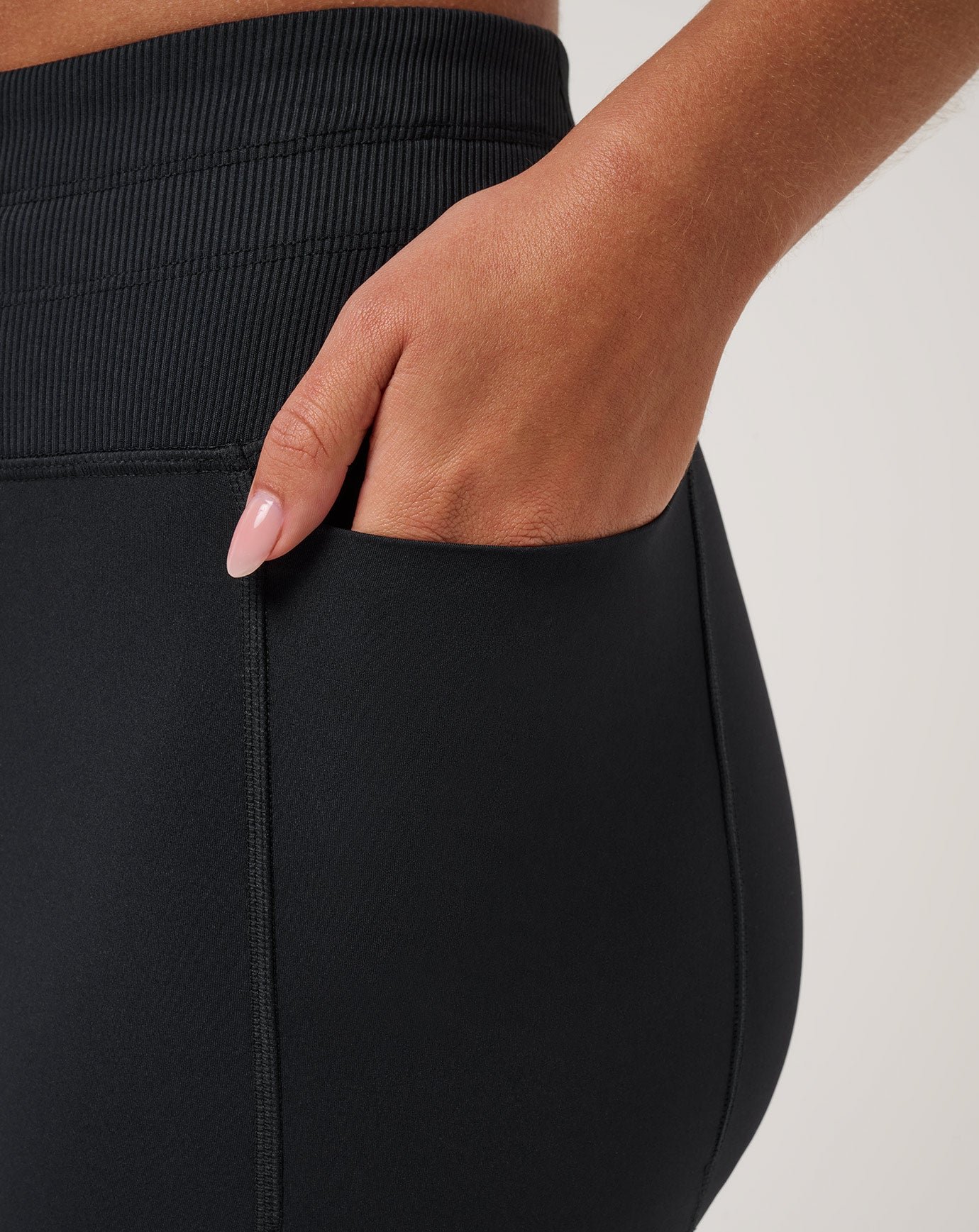 Moveknit Tie Bonded Legging image 5